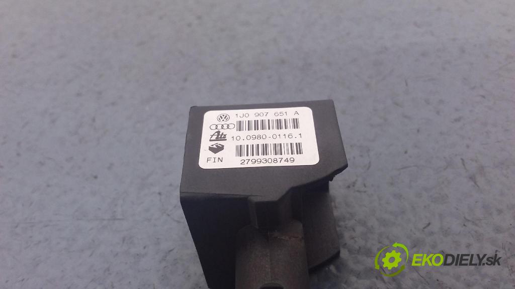 Audi A3 2001 snímač ESP. 1J0907651A