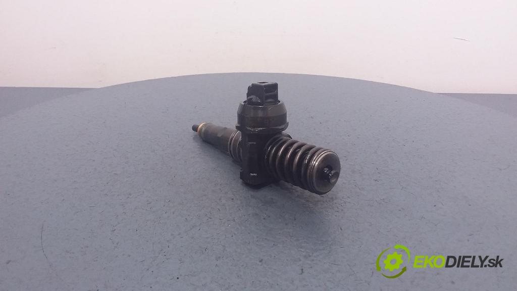 Volkswagen Passat 2000 vstrek 038130073AR
