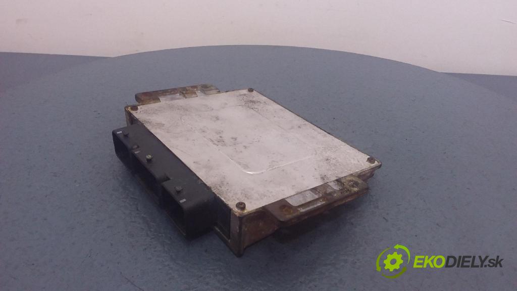 Renault Espace 2005 riadiaca jednotka Motor: 8200279458