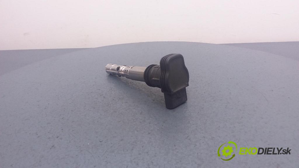 Audi A4 2001 cievka Zapaľovanie: 06A905115D