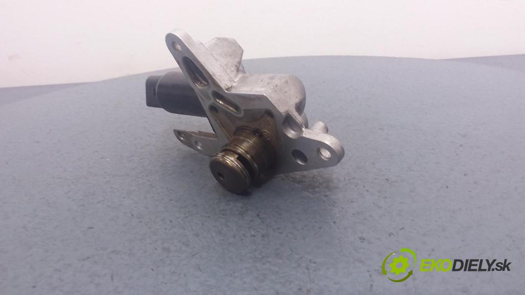 Audi A4 2001 snímač 06B103741D