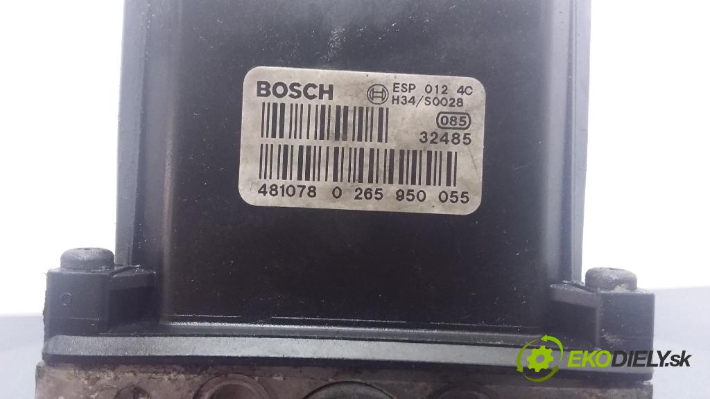 Volkswagen Passat 2004 čerpadlo ABS x 4B0614517G