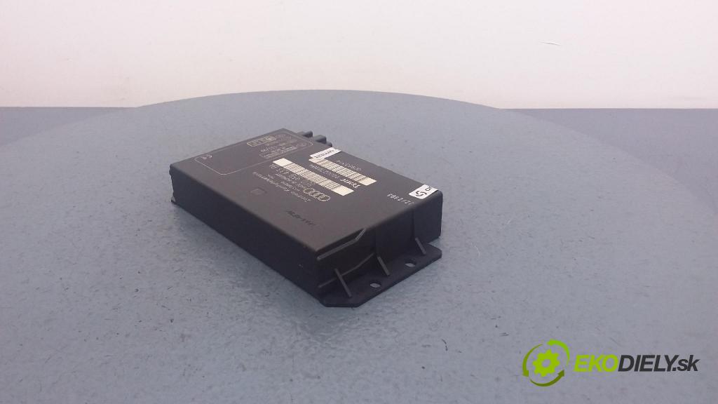 Audi A4 2003 riadiaca jednotka Komfortu 8E0959433BA
