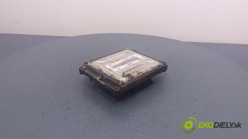 Opel Astra 2000 riadiaca jednotka Motor: 09378673