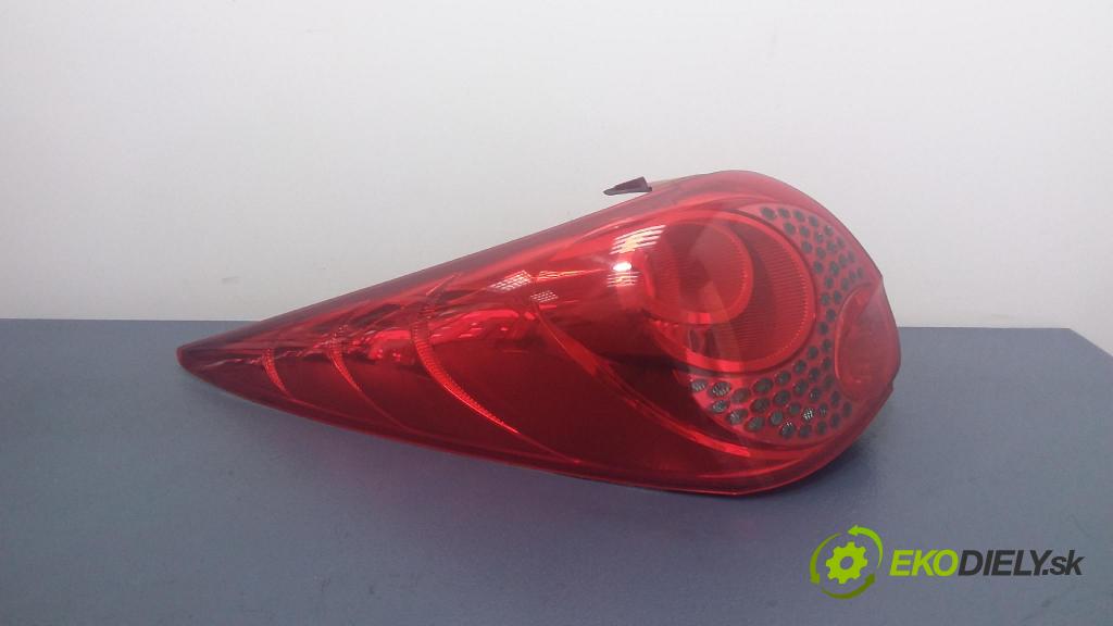 Peugeot 207 2007 světlo Zad: levá Mimo: 9680158080