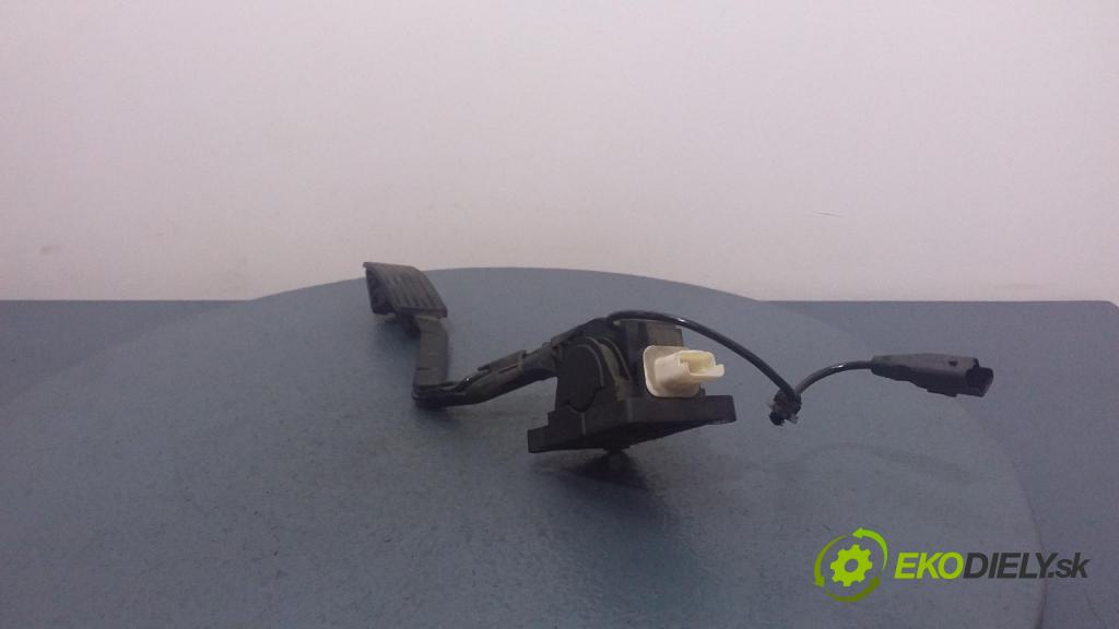 Peugeot 407 2008 pedal Plyn: 9650341780