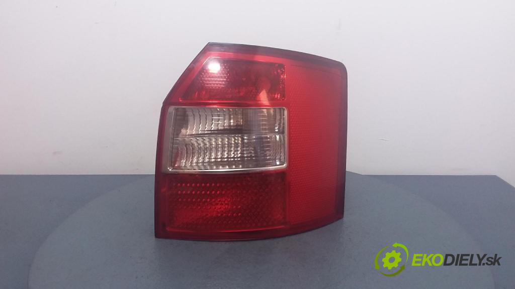 Audi A4 2003 světlo Zad: Práva: Mimo: 8E9945096