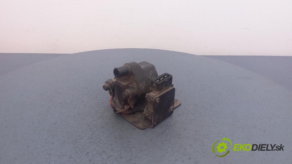 Audi 80 1994 cívka Zapalování: 8A0905105