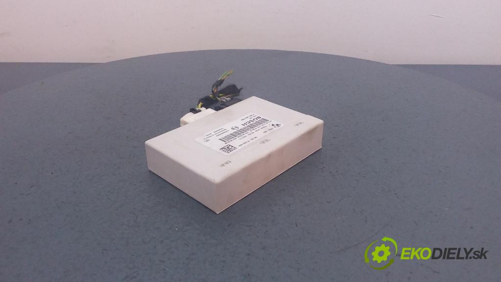 Bmw 187 2009 snímač / řídící jednotka PDC 9252639