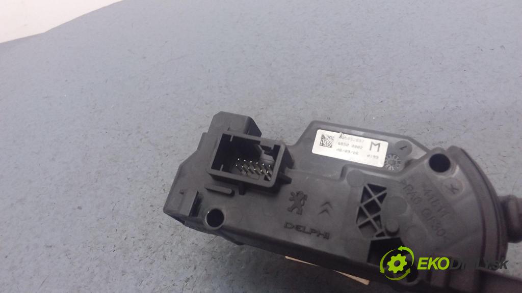 Citroen C4 picasso 2006 kulisa Změny Ozubené kola: 965852897