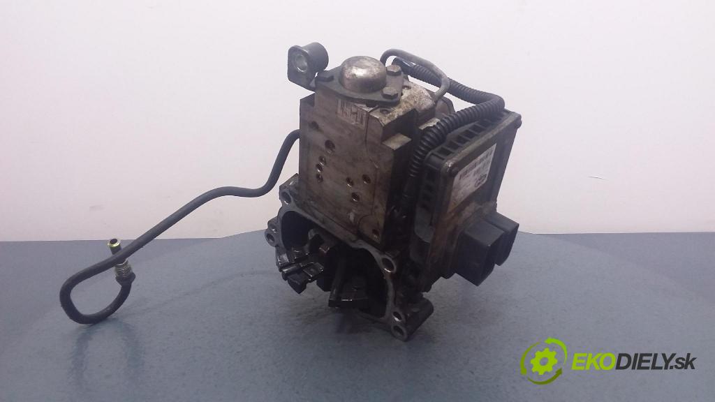 Citroen C4 picasso 2006 riadiaca jednotka skrine 9664870880