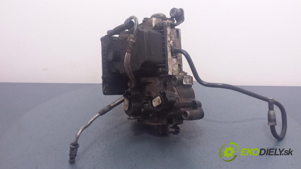 Citroen C4 picasso 2006 riadiaca jednotka skrine 9664870880