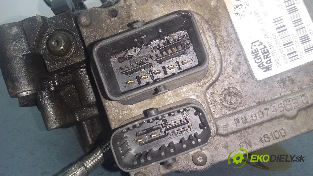 Citroen C4 picasso 2006 riadiaca jednotka skrine 9664870880