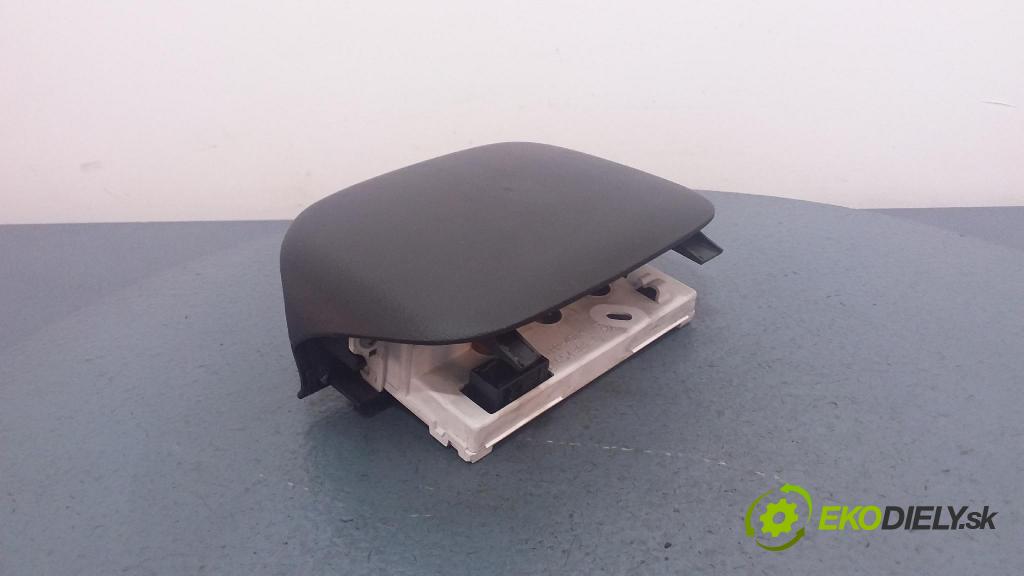 Peugeot 307 2004 displej Radio / GPS 9650243077