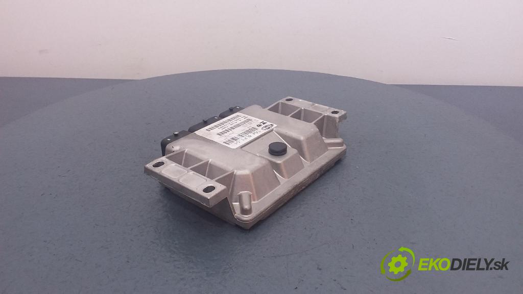 Peugeot 307 2004 riadiaca jednotka Motor: 9653044080