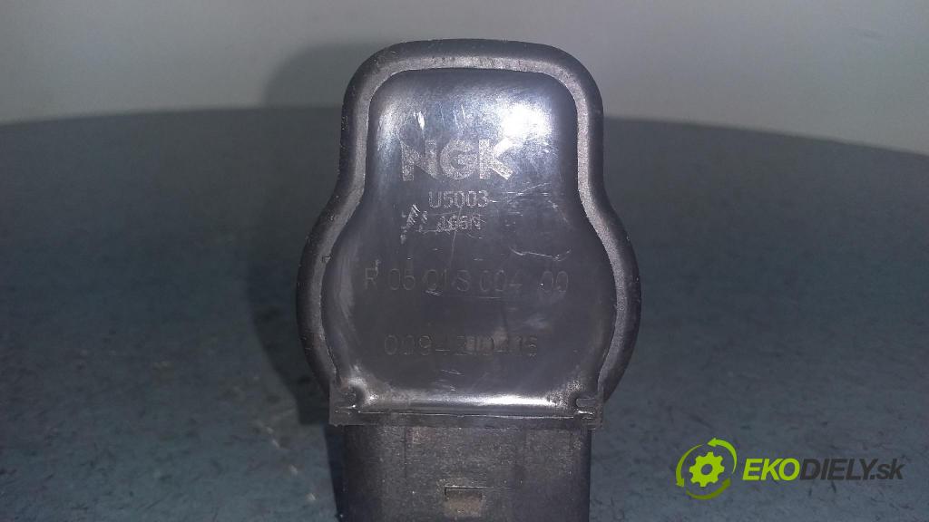 Volkswagen Jetta 2004 cívka Zapalování: NGK U5003