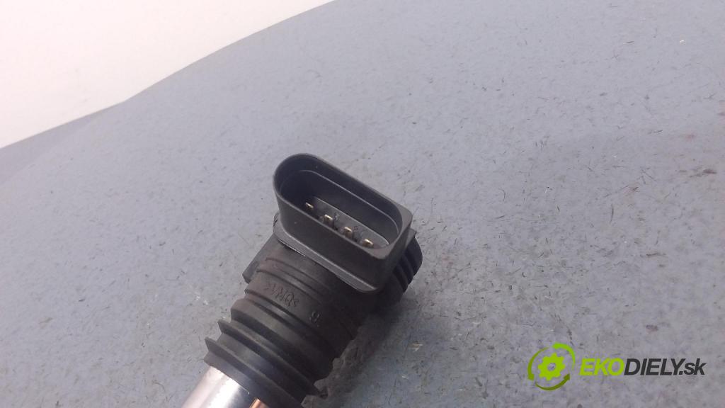 Volkswagen Jetta 2004 cívka Zapalování: 0040102043