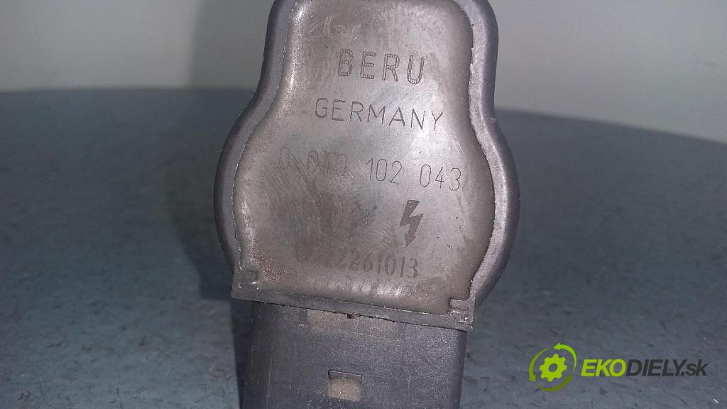Volkswagen Jetta 2004 cívka Zapalování: 0040102043