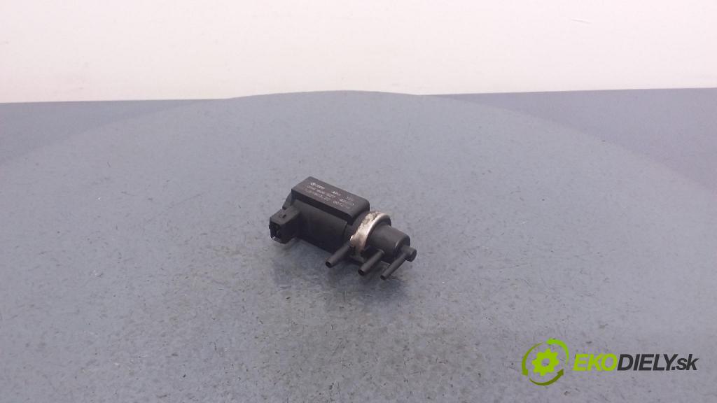 Audi Allroad 2000 ventil Vákuum: 059906627