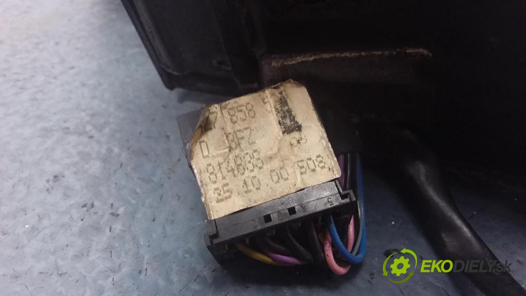 Audi Allroad 2000 zrkadlo pravé LY6J