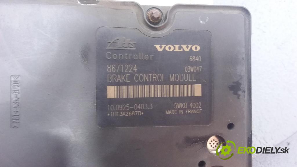 Volvo V70 2003 čerpadlo ABS x 8671224