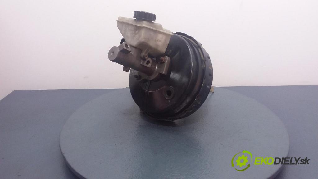 Volvo V70 2003 servo Brzdní: P30665455