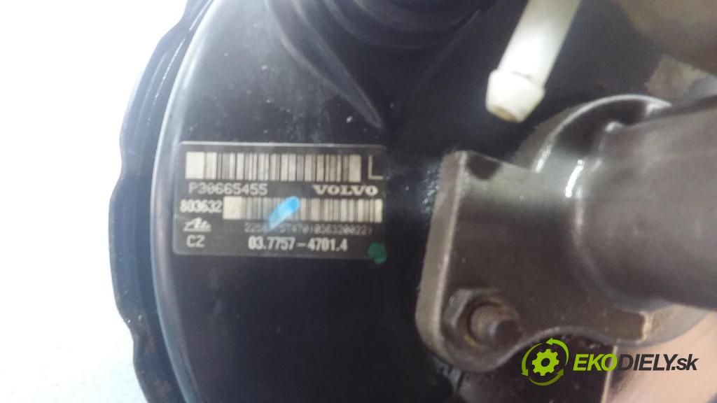 Volvo V70 2003 servo Brzdní: P30665455