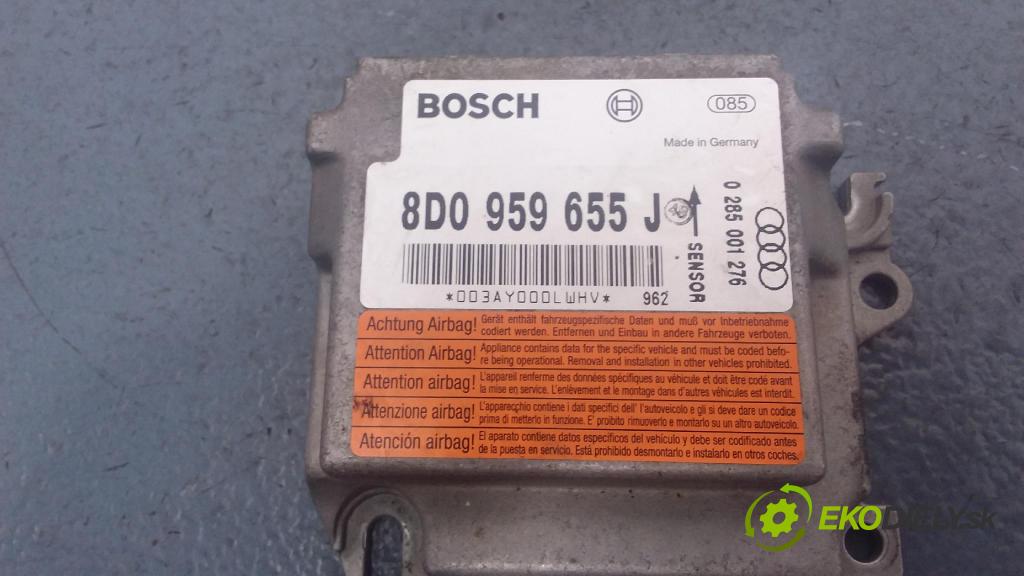 Audi A4 1998 řídící jednotka SRS x 8D0959655J