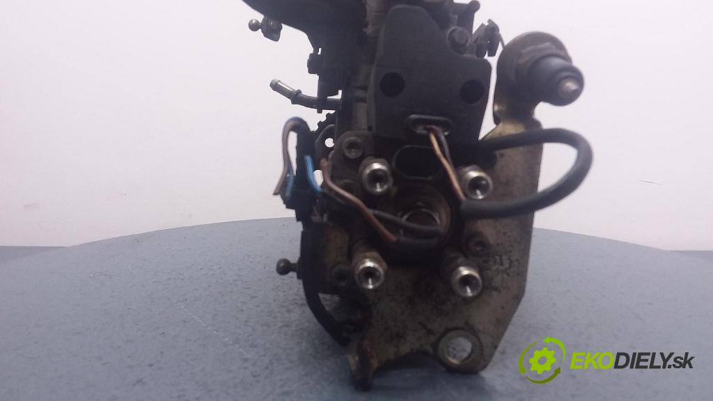 Volkswagen Passat 1995 čerpadlo Injekce: 0460494368