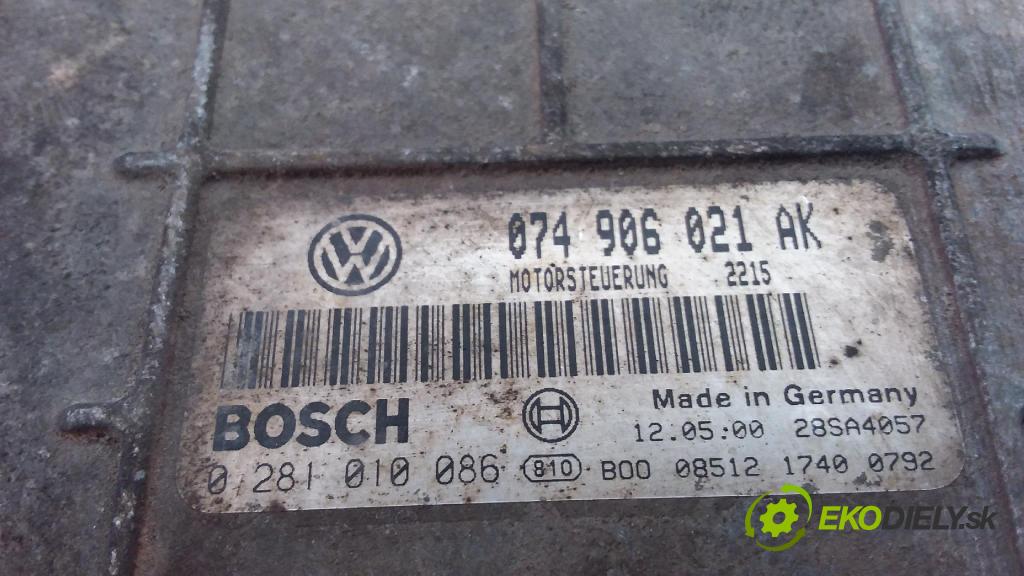 Volkswagen Lt 35 2002 riadiaca jednotka Motor: 074906021AK