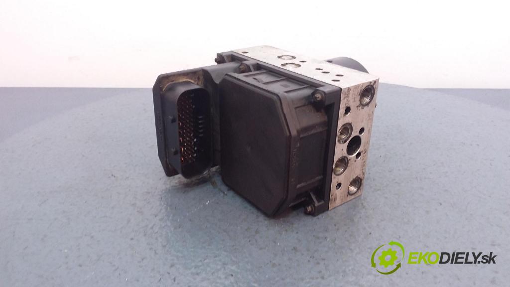 Volkswagen Polo 2002 čerpadlo ABS x 6Q0614417D