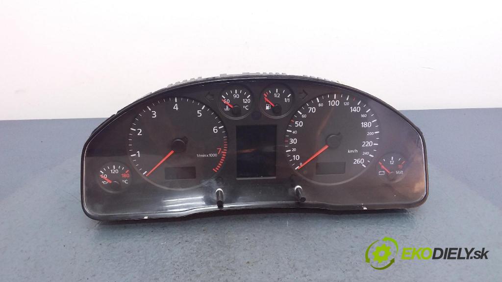 Audi A6 2001 Přístrojová deska 4B0920932R