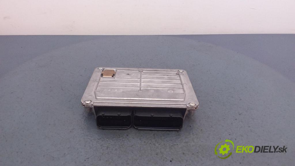 Audi A4 1999 riadiaca jednotka Motor: 3B0906018A