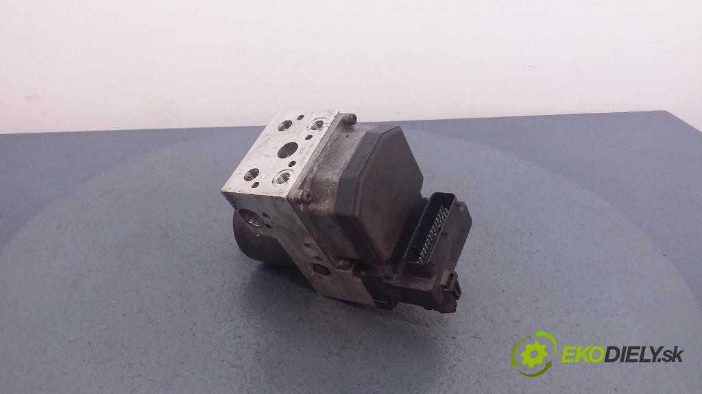 Audi A6 1999 čerpadlo ABS x 8E0614111F