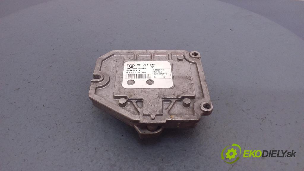 Opel Vectra-c 2003 riadiaca jednotka Motor: 55354380
