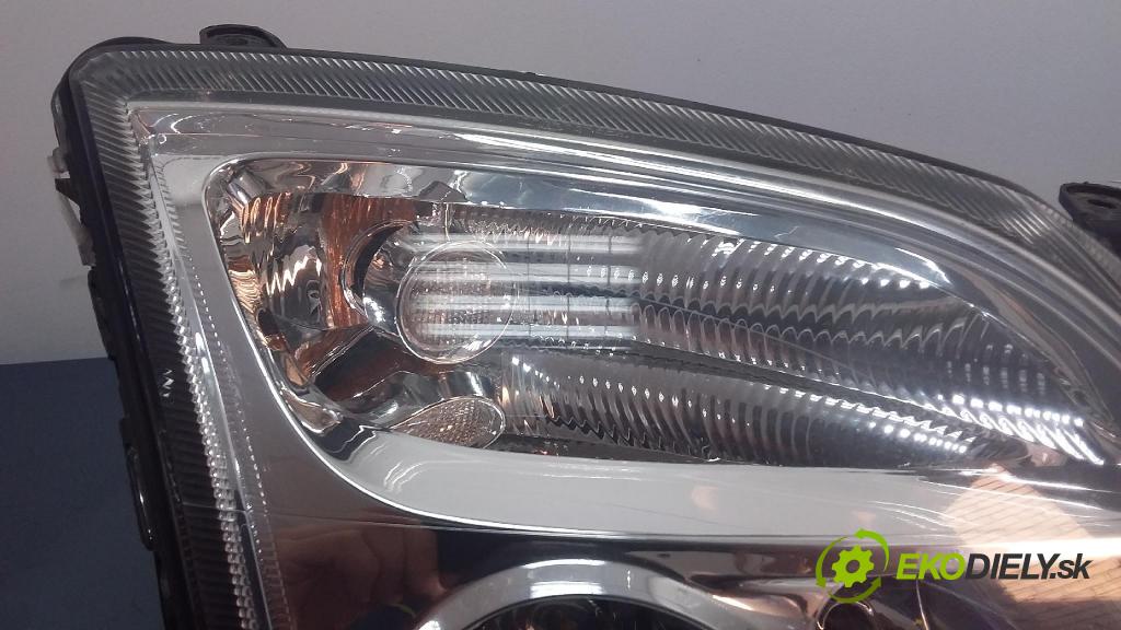 Opel Vectra-c 2003 světlo v pravo: 08-442-1129R