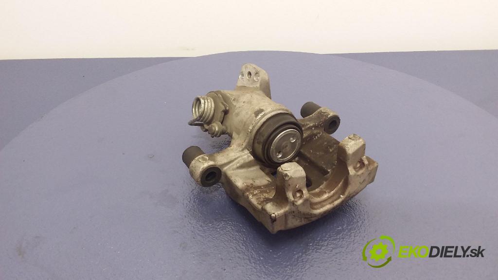 Nissan Primera 2004 brzdič brzdový Zad: v pravo: 01
