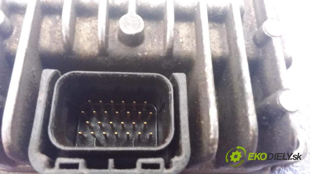 Opel Astra-g 2001 řídící jednotka 8971891360