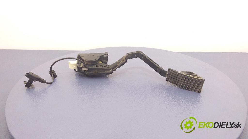 Citroen C5 2005 pedal Plyn: 9650341780