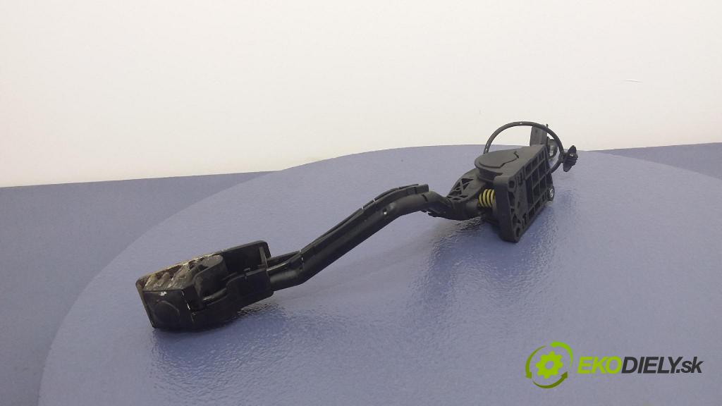 Citroen C5 2005 pedal Plyn: 9650341780