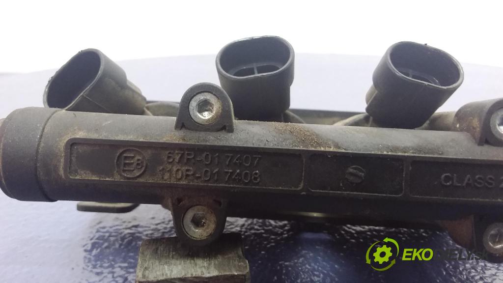 Audi A6 2002 lišta Zásobování 67R-011048