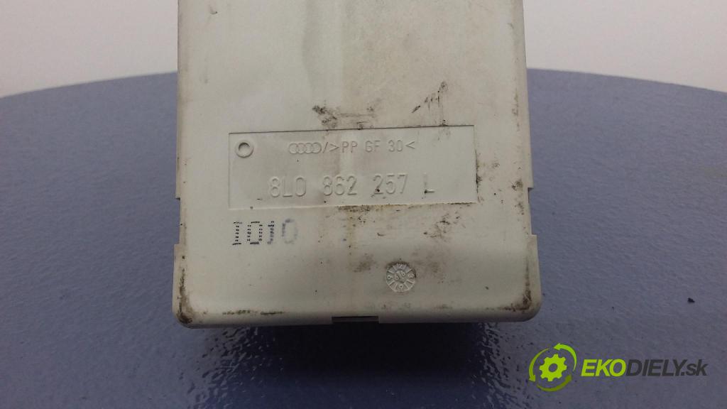 Audi A3 1999 čerpadlo Centrální Zámek 8L0862257L