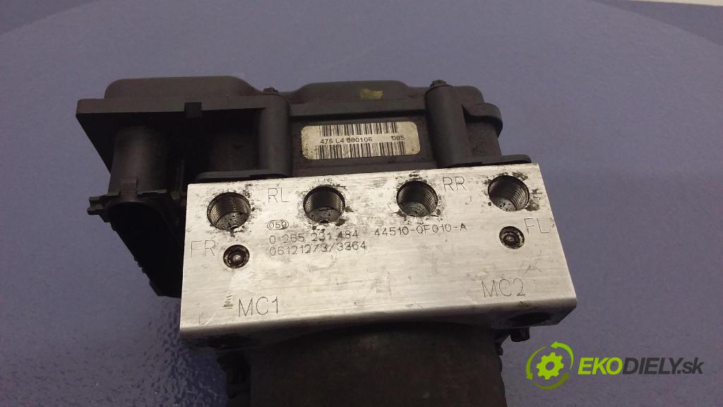 Toyota Corolla verso 2007 čerpadlo ABS x 0265231484