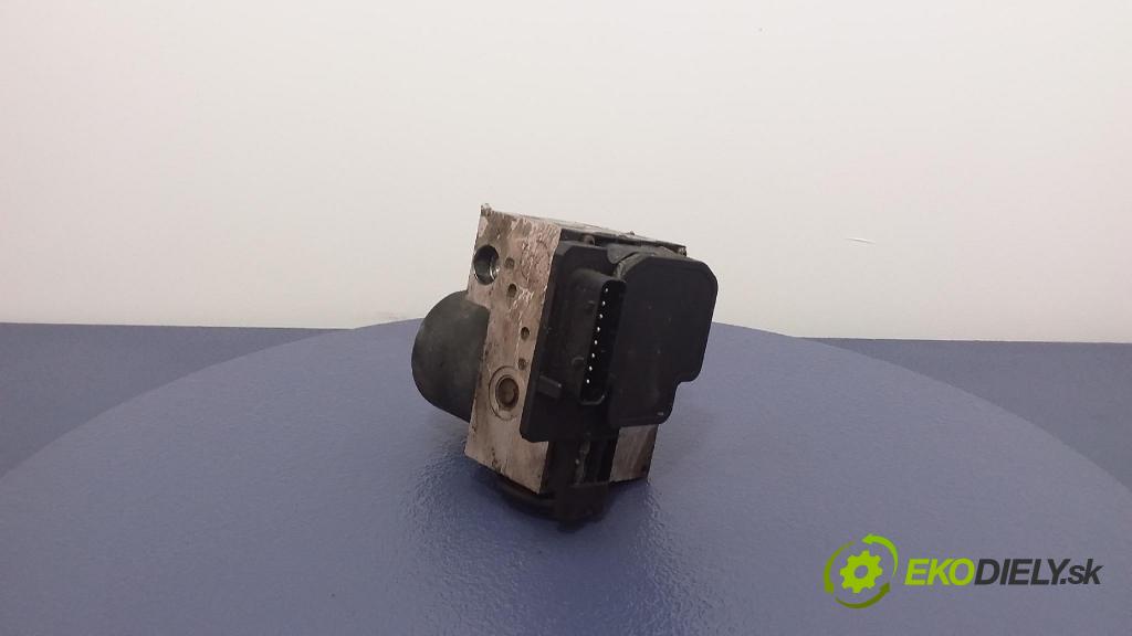 Audi A6 2001 čerpadlo ABS x 8E0614111T