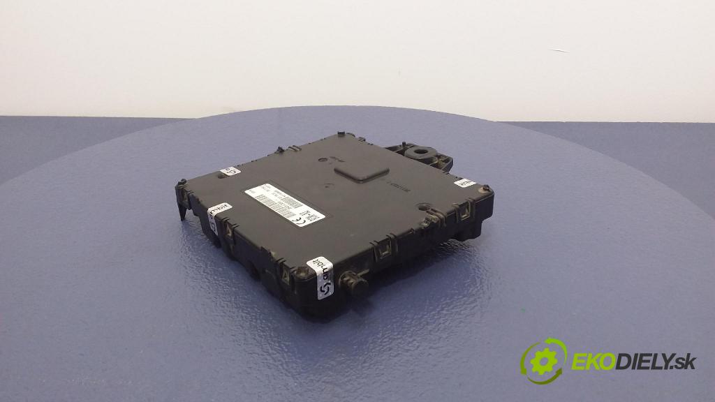 Renault Master 2016 skrinka Poistky: 284B19799R