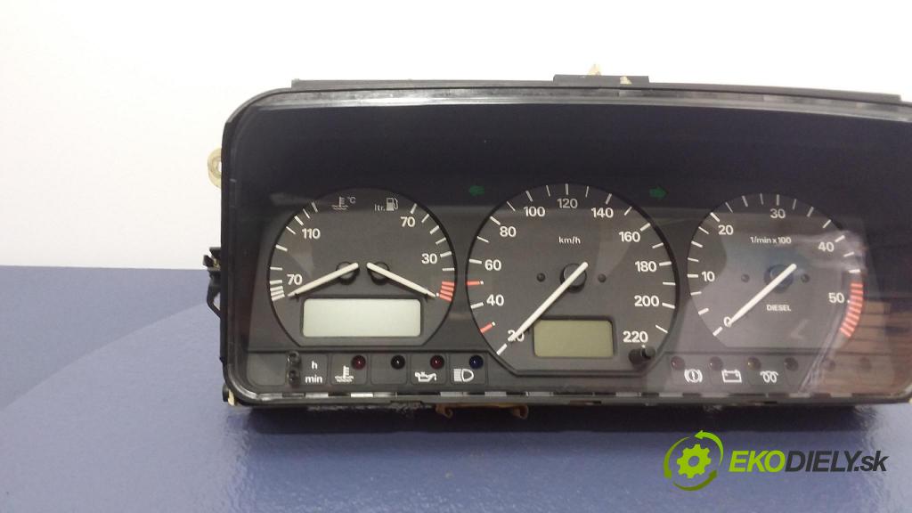 Vw Passat 1994 Přístrojová deska 3A0919033R