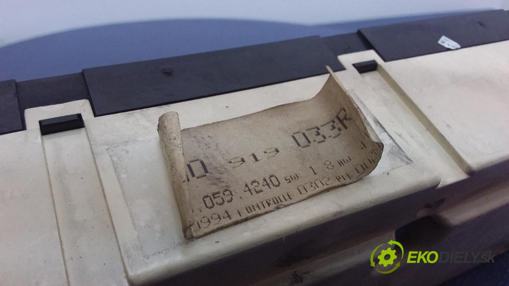 Vw Passat 1994 Přístrojová deska 3A0919033R