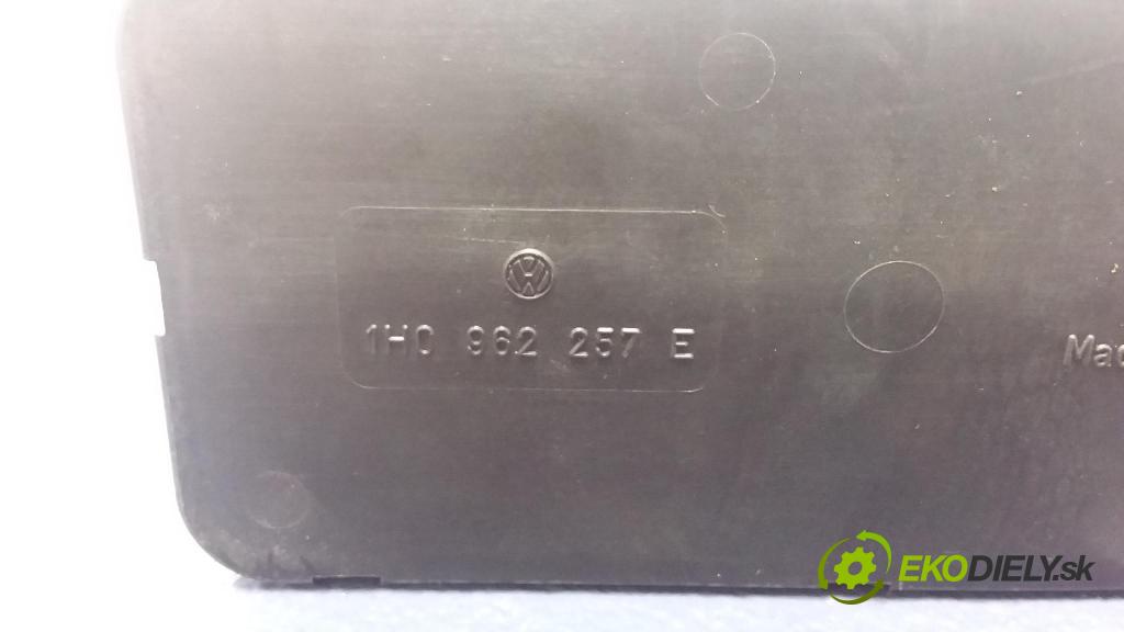 Vw Passat 1994 čerpadlo Centrální Zámek 1H0962257E
