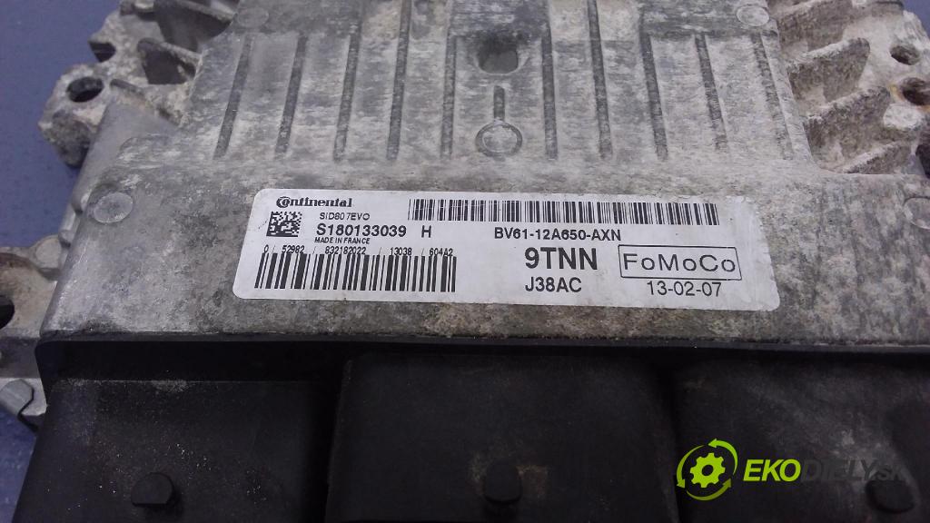 Ford Focus 2013 řídící jednotka Motor: BV61-12A650-AXN