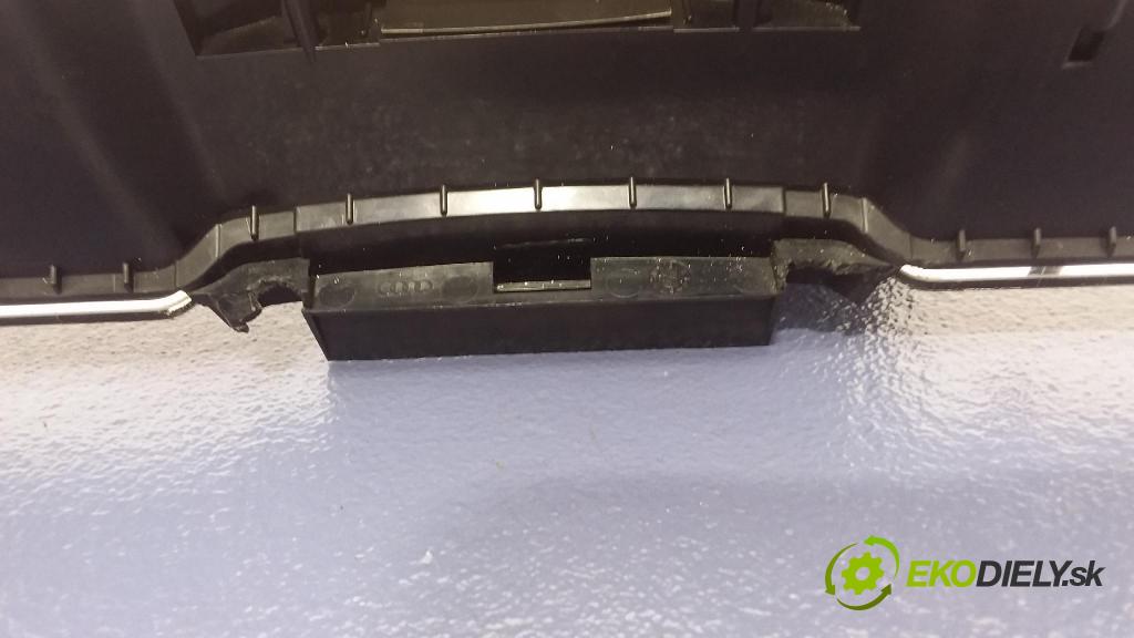 Audi 80 1994 Přístrojová deska 893919067